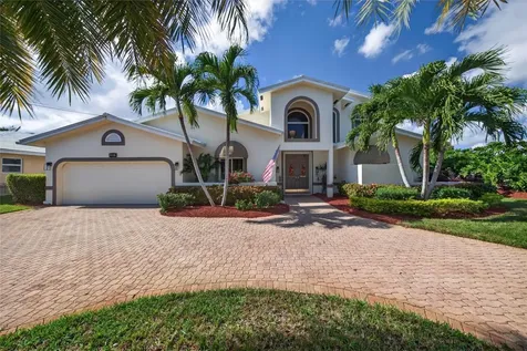 3851 NE 26th Avenue Lighthouse Point FL 33064