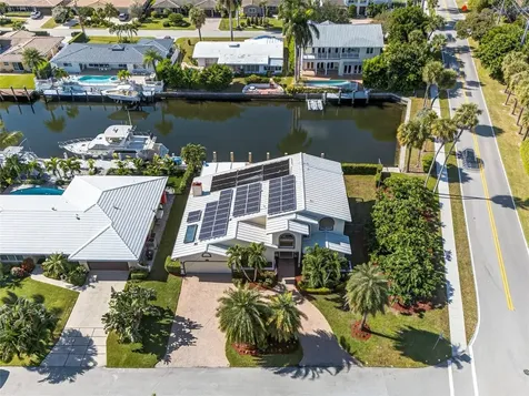 3851 NE 26th Avenue Lighthouse Point FL 33064