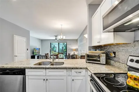 4228 N Dixie Highway Oakland Park FL 33334