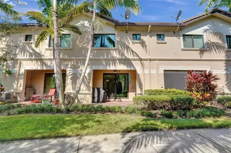 4228 N Dixie Highway Oakland Park FL 33334
