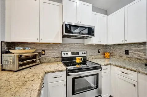 4228 N Dixie Highway Oakland Park FL 33334