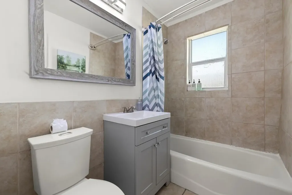 413-415 SE 23rd Street Fort Lauderdale FL 33316