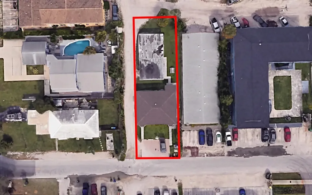 413-415 SE 23rd Street Fort Lauderdale FL 33316