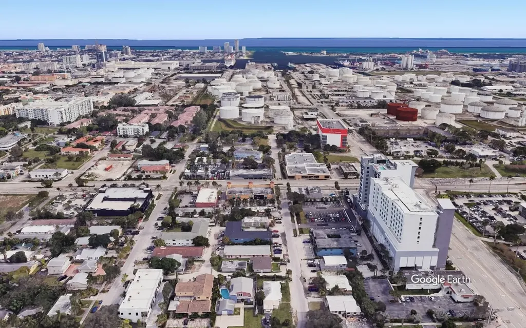 413-415 SE 23rd Street Fort Lauderdale FL 33316