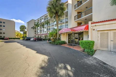 3591 Environ Boulevard Lauderhill FL 33319