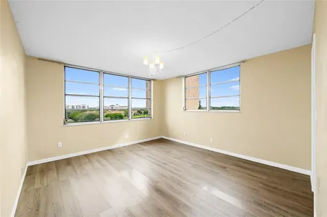 3300 W Rolling Hills Circle Davie FL 33328