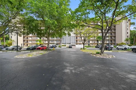 3300 W Rolling Hills Circle Davie FL 33328