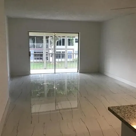 7600 NW 4th Place Margate FL 33063