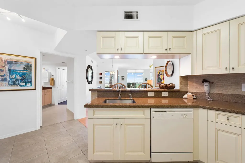 347 N New River Drive Fort Lauderdale FL 33301