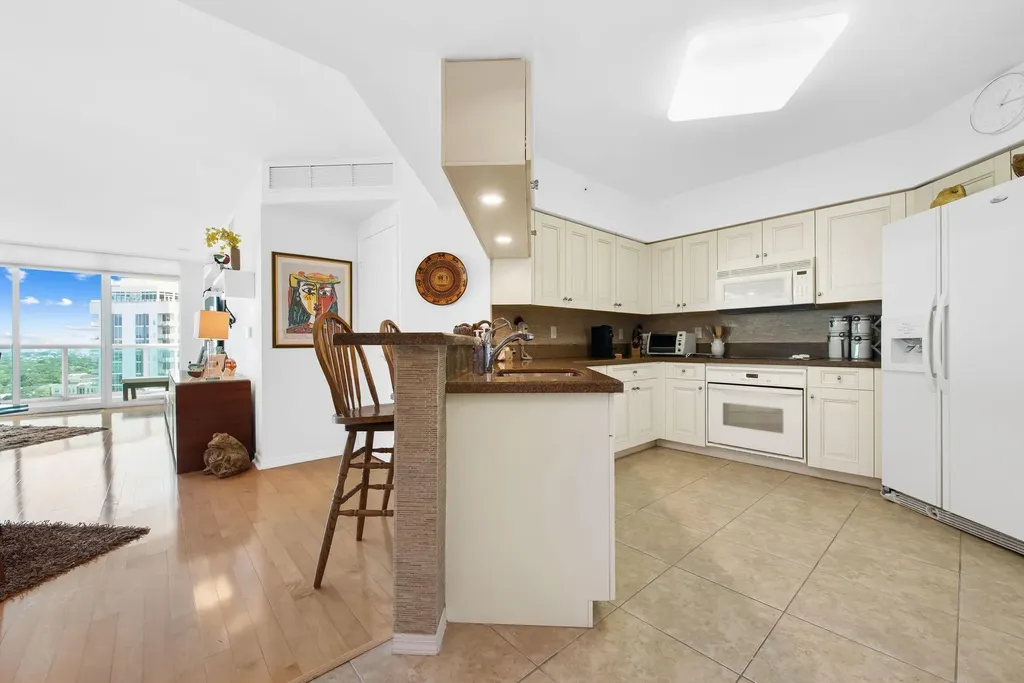 347 N New River Drive Fort Lauderdale FL 33301