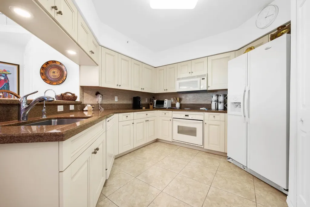 347 N New River Drive Fort Lauderdale FL 33301