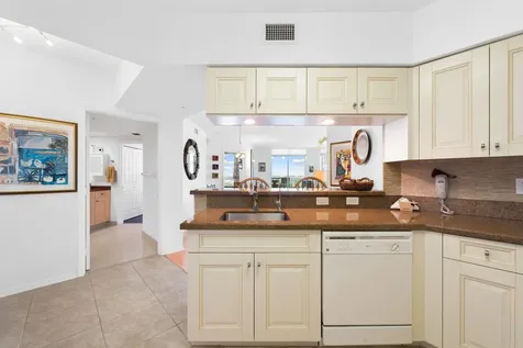 347 N New River Drive Fort Lauderdale FL 33301