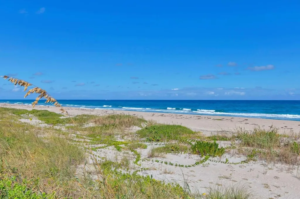 2600 S Ocean Boulevard Palm Beach FL 33480