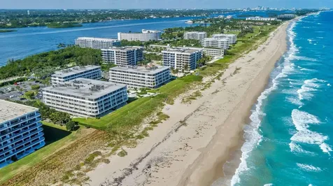 2600 S Ocean Boulevard Palm Beach FL 33480