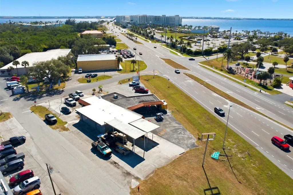 4732 Tamiami Trail Port Charlotte FL 33980