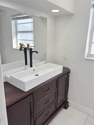 2101 NE 55th Court Fort Lauderdale FL 33308