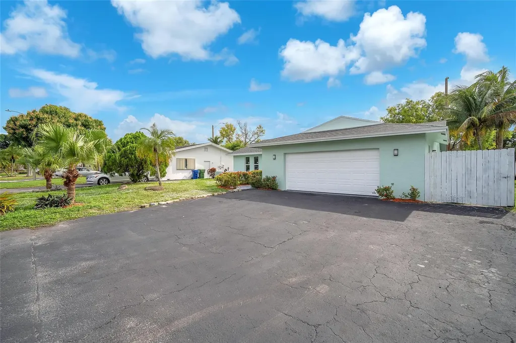 3260 NW 63rd Street Fort Lauderdale FL 33309