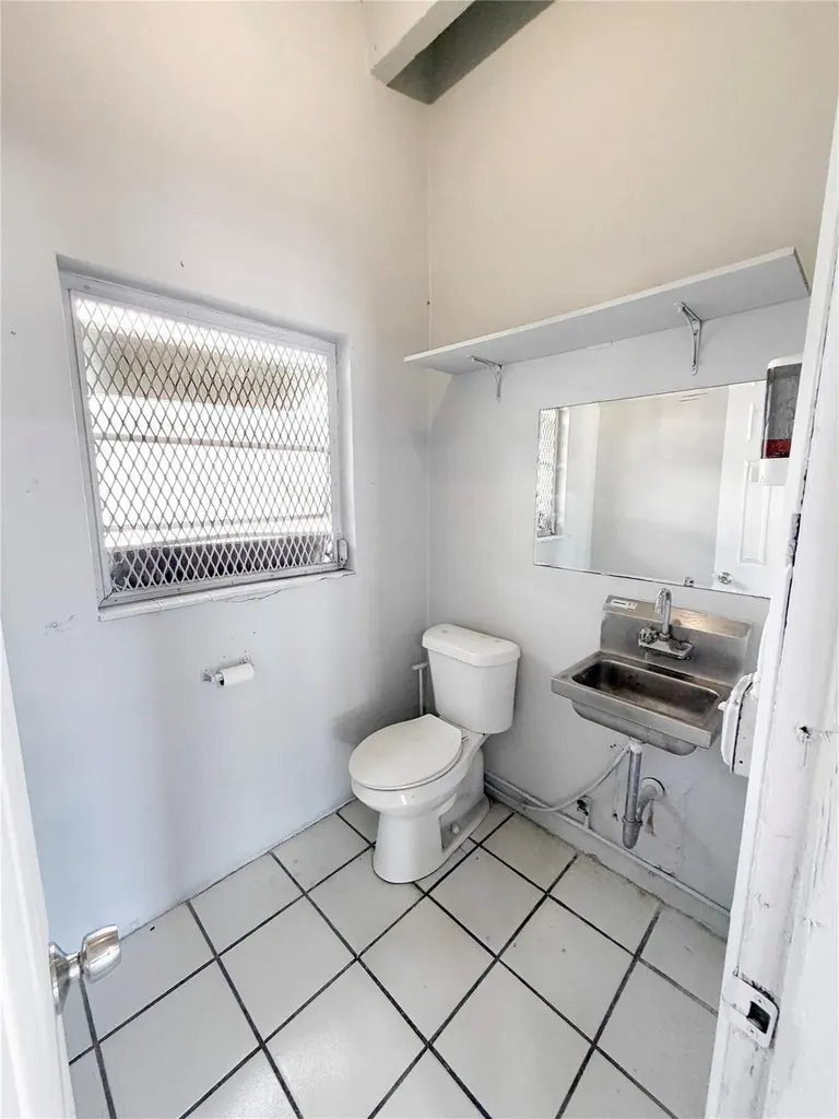 3000 N 22nd Avenue Hollywood FL 33020