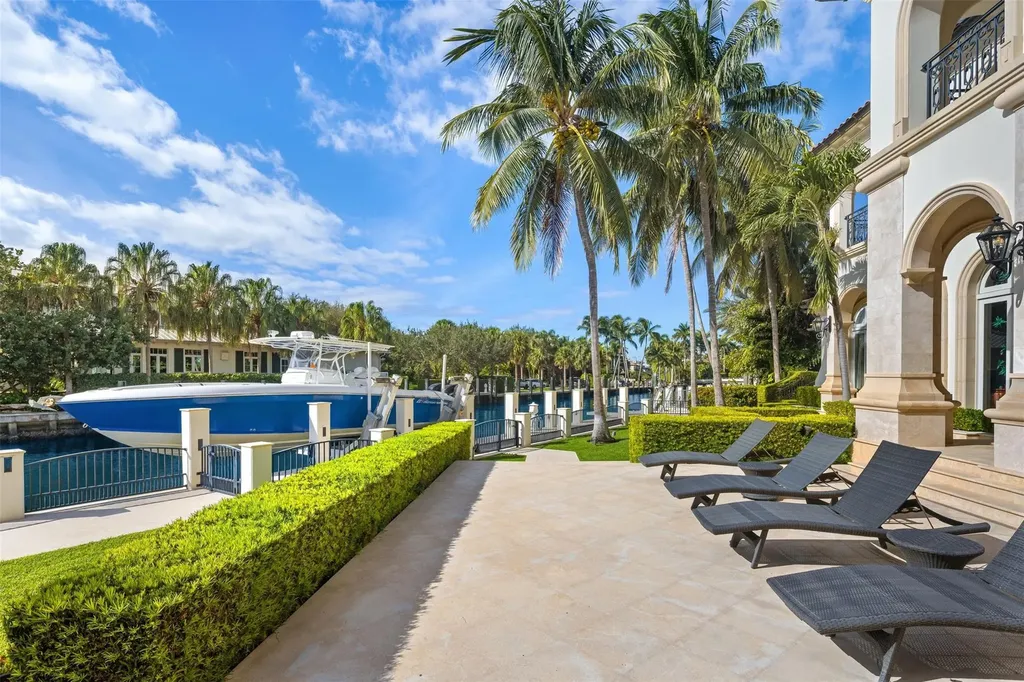 2716 Aqua Vista Boulevard Fort Lauderdale FL 33301
