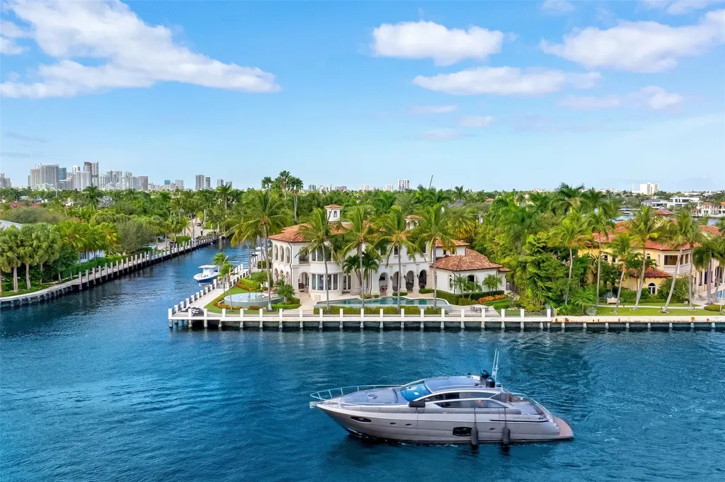 2716 Aqua Vista Boulevard Fort Lauderdale FL 33301