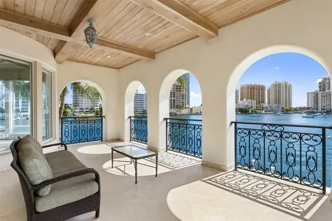 2716 Aqua Vista Boulevard Fort Lauderdale FL 33301