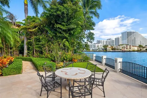2716 Aqua Vista Boulevard Fort Lauderdale FL 33301