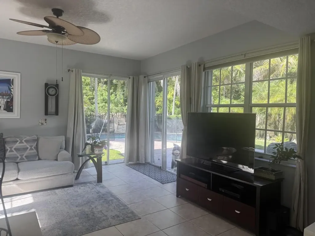 12353 Natalies Cove Road Cooper City FL 33330