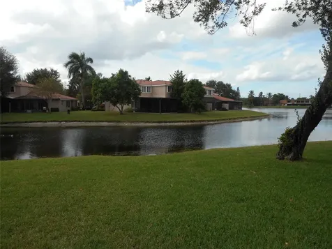 1741 SW 109th Terrace Davie FL 33324