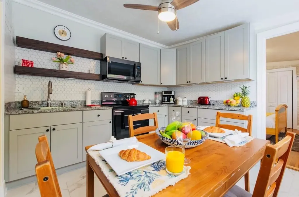 279 Hach Lane West Palm Beach FL 33415