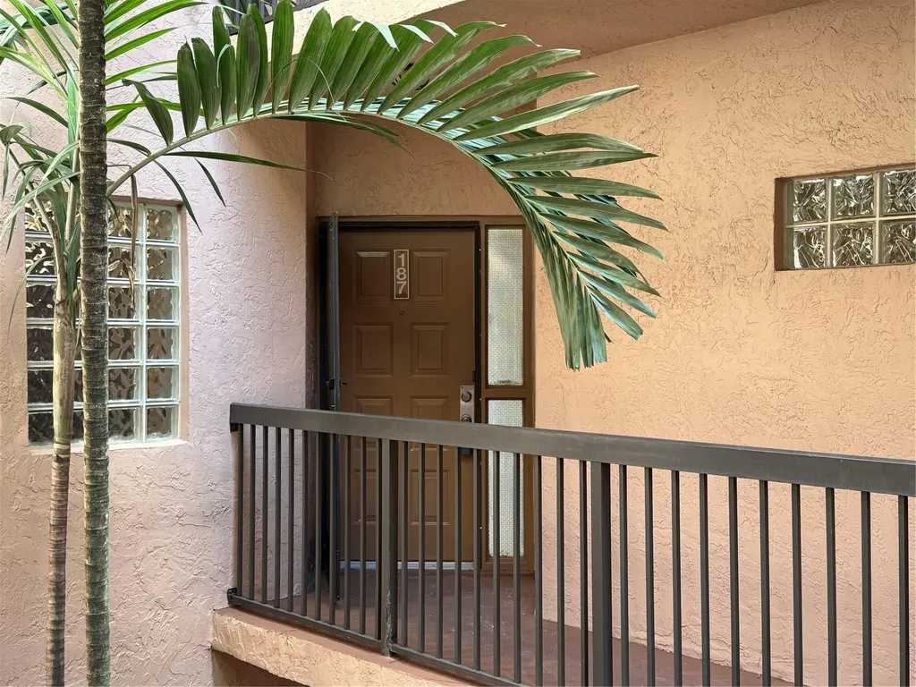 10790 NW 14th Street Plantation FL 33322