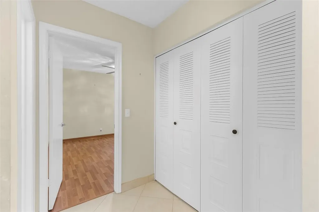 10971 Lake Front Place Boca Raton FL 33498