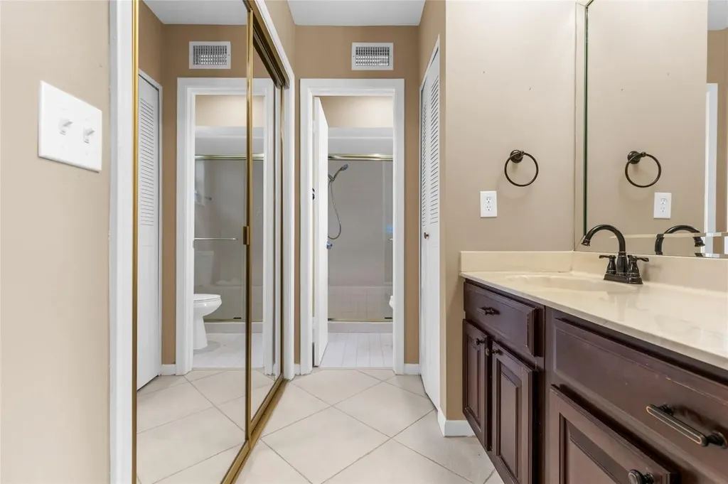 10971 Lake Front Place Boca Raton FL 33498