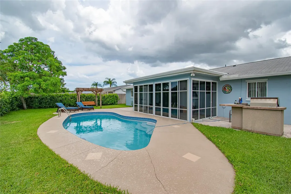 6557 Country Wood Way Delray Beach FL 33484