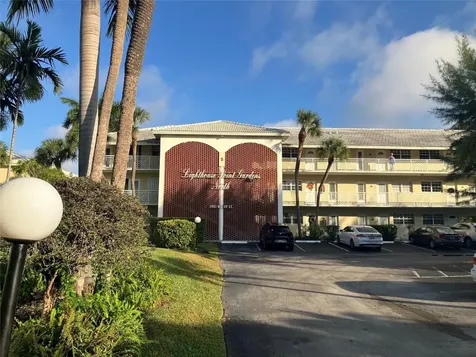 1951 NE 39th Street Lighthouse Point FL 33064