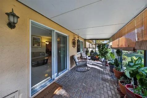 9812 NW 75th Court Tamarac FL 33321