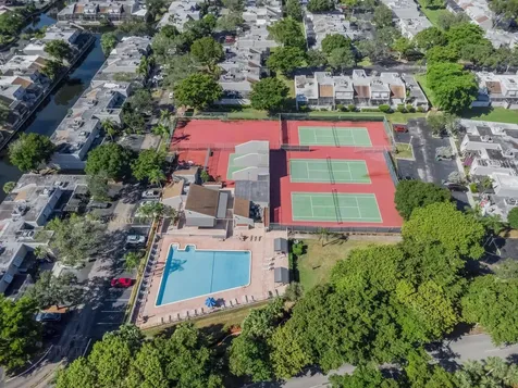 1491 NW 112th Way Pembroke Pines FL 33026