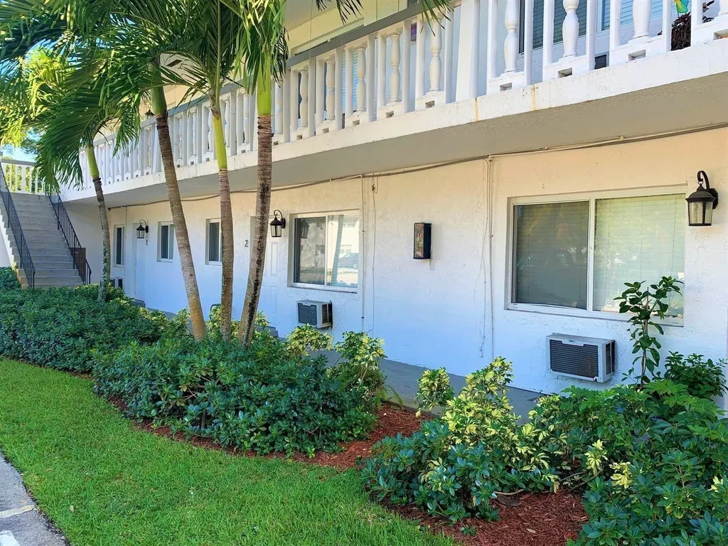 701 SW 14th Avenue Fort Lauderdale FL 33312