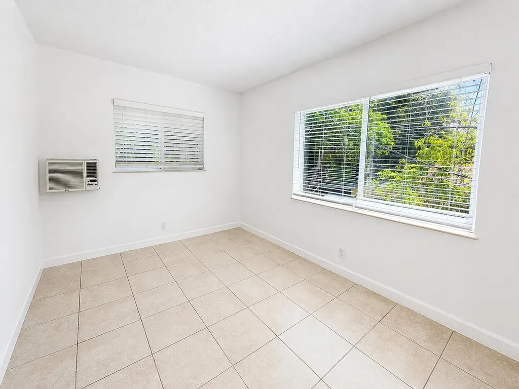 701 SW 14th Avenue Fort Lauderdale FL 33312