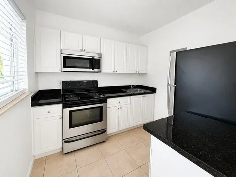 701 SW 14th Avenue Fort Lauderdale FL 33312