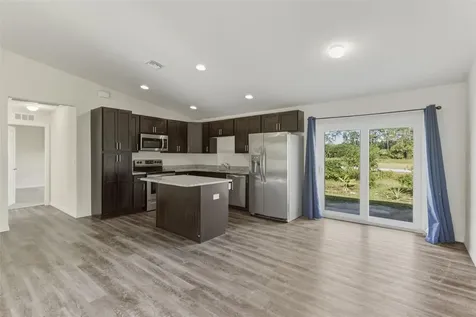 8007 Royal Court Labelle FL 33935