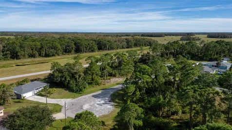 8007 Royal Court Labelle FL 33935