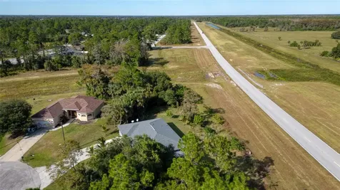 8007 Royal Court Labelle FL 33935