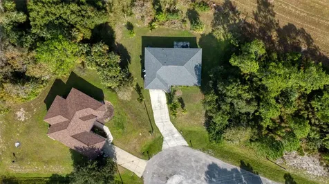8007 Royal Court Labelle FL 33935