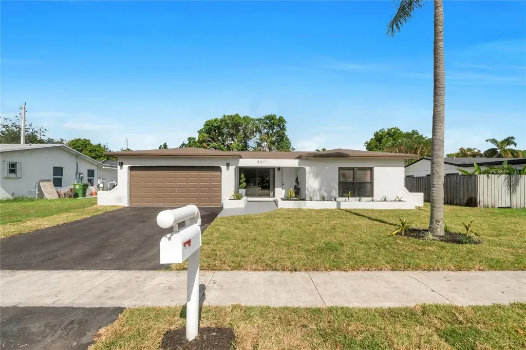 8871 NW 3rd Street Pembroke Pines FL 33024