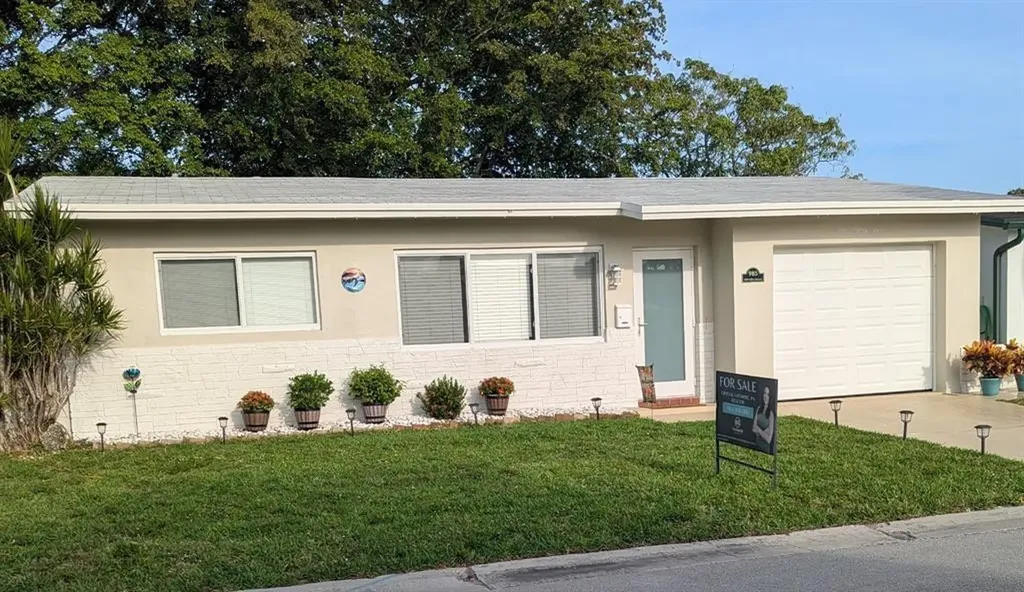 985 NW 69th Avenue Margate FL 33063