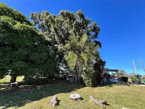 3438 SE 27th Street Okeechobee FL 34974