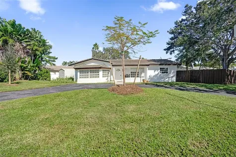 4200 NE 15th Avenue Oakland Park FL 33334