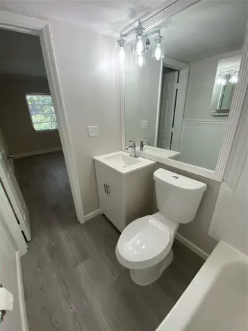 1400 NE 57th Street Fort Lauderdale FL 33334