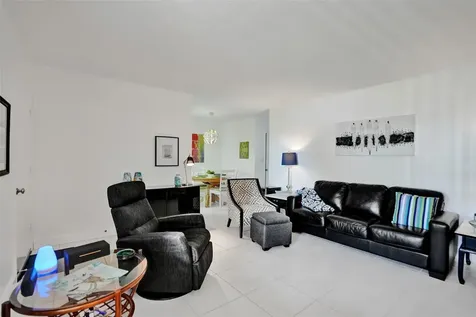 17001 NE 13th Avenue Miami FL 33162