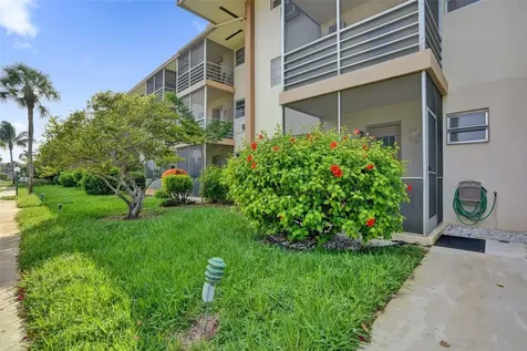 17001 NE 13th Avenue Miami FL 33162
